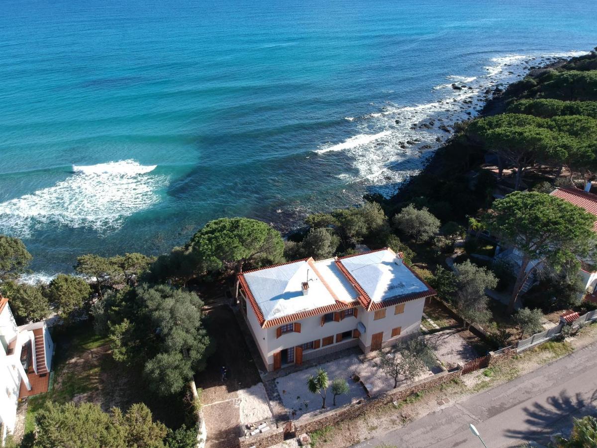 Villa Papiyon - Accesso Privato Alla Spiaggia Cala Liberotto Bagian luar foto