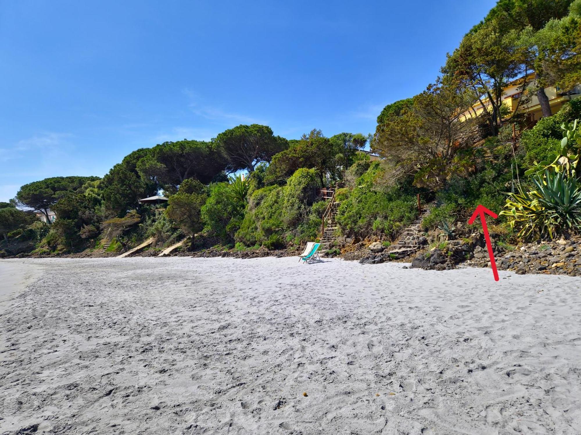 Villa Papiyon - Accesso Privato Alla Spiaggia Cala Liberotto Bagian luar foto