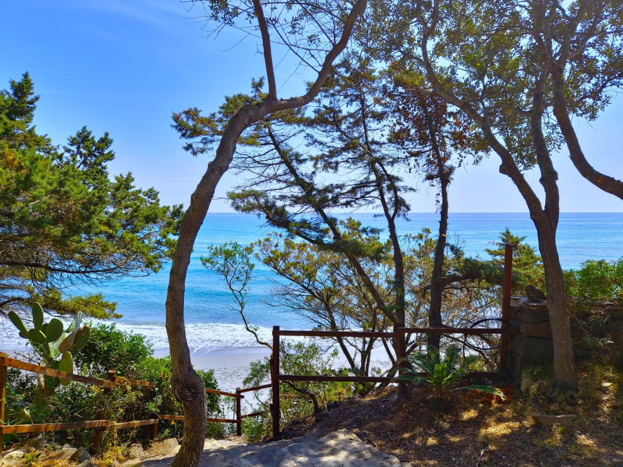 Villa Papiyon - Accesso Privato Alla Spiaggia Cala Liberotto Bagian luar foto
