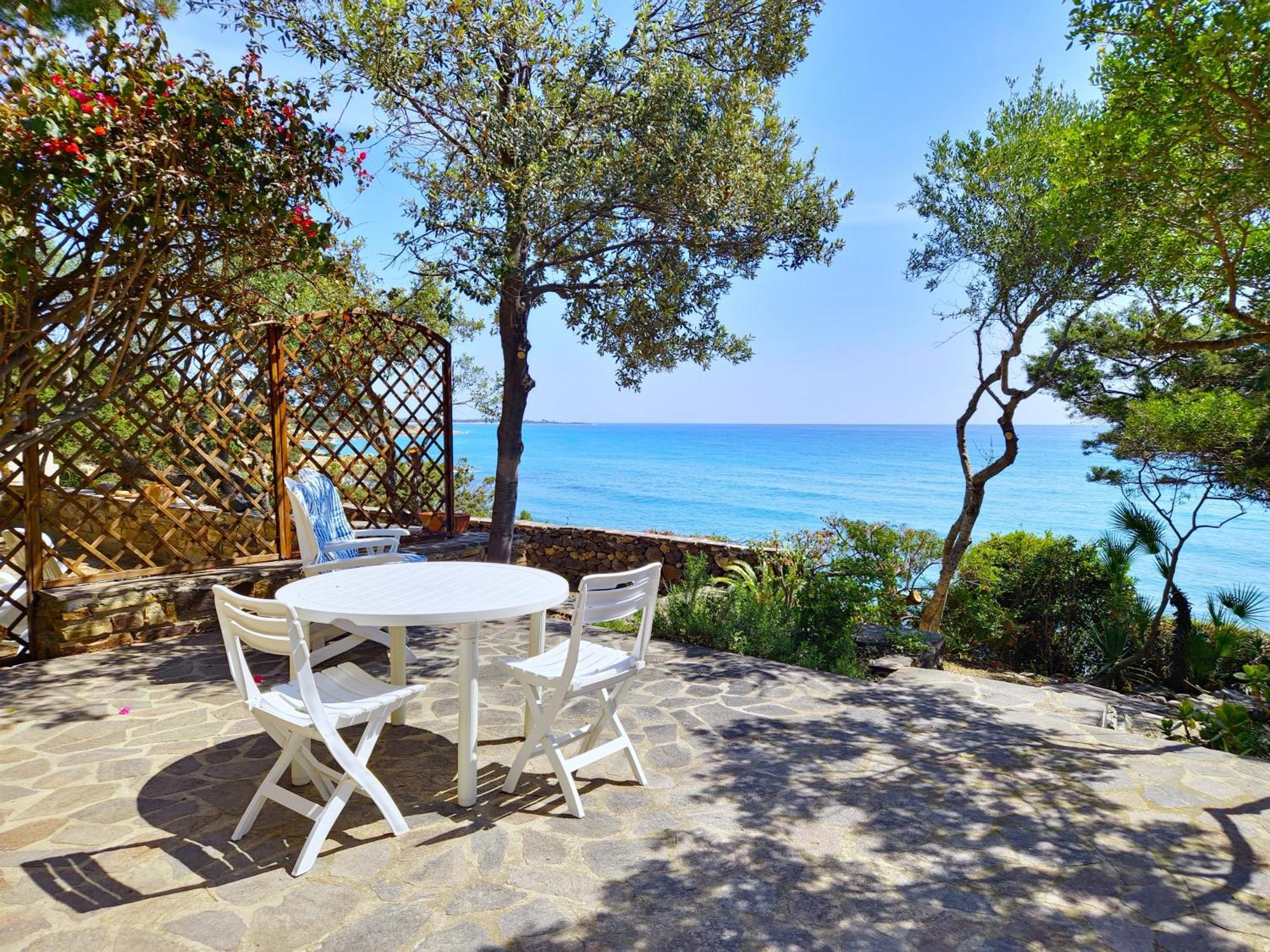 Villa Papiyon - Accesso Privato Alla Spiaggia Cala Liberotto Bagian luar foto
