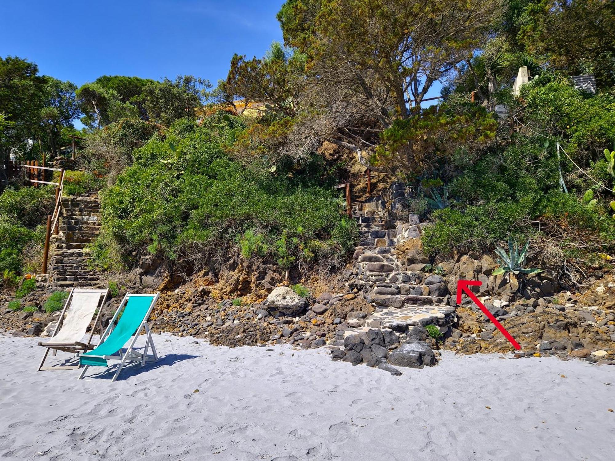 Villa Papiyon - Accesso Privato Alla Spiaggia Cala Liberotto Bagian luar foto